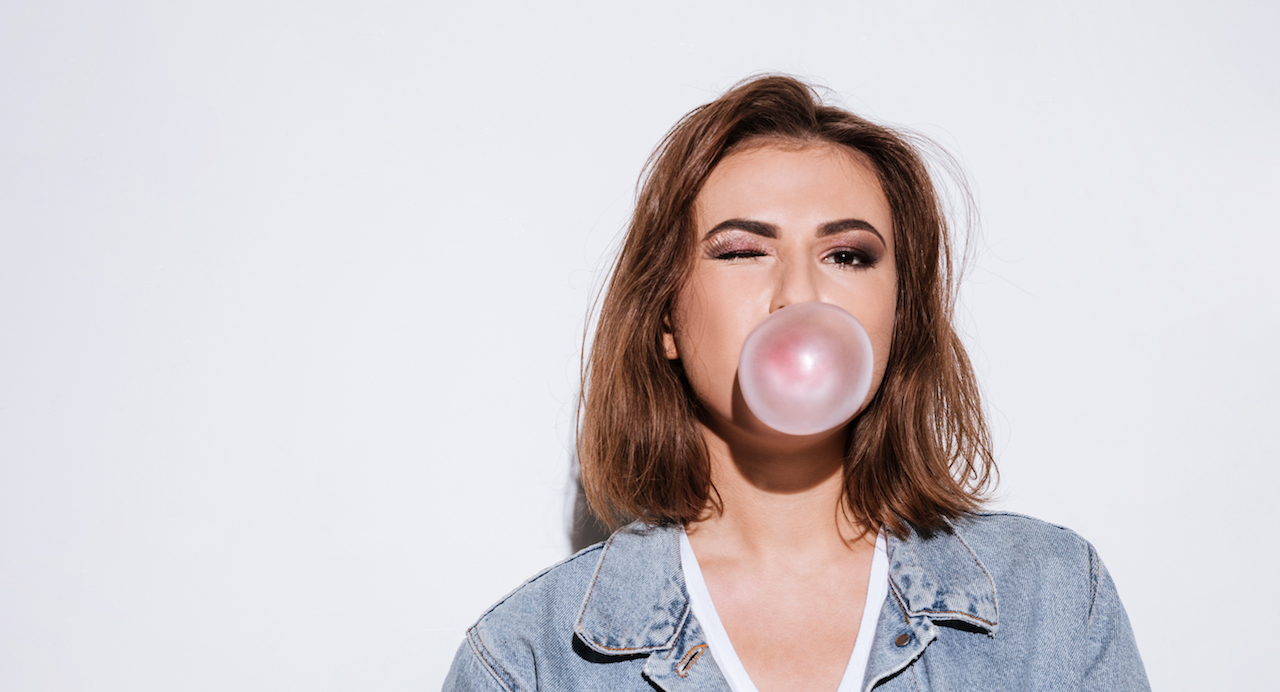 5 health benefits of chewing gum